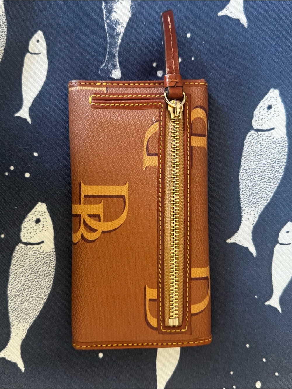 Dooney and Bourke Logo Leather Wallet - Picture 12 of 16